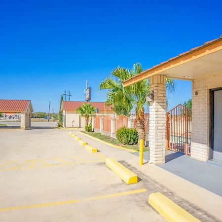 Pleasanton Executive Inn By Oyo Buitenkant foto