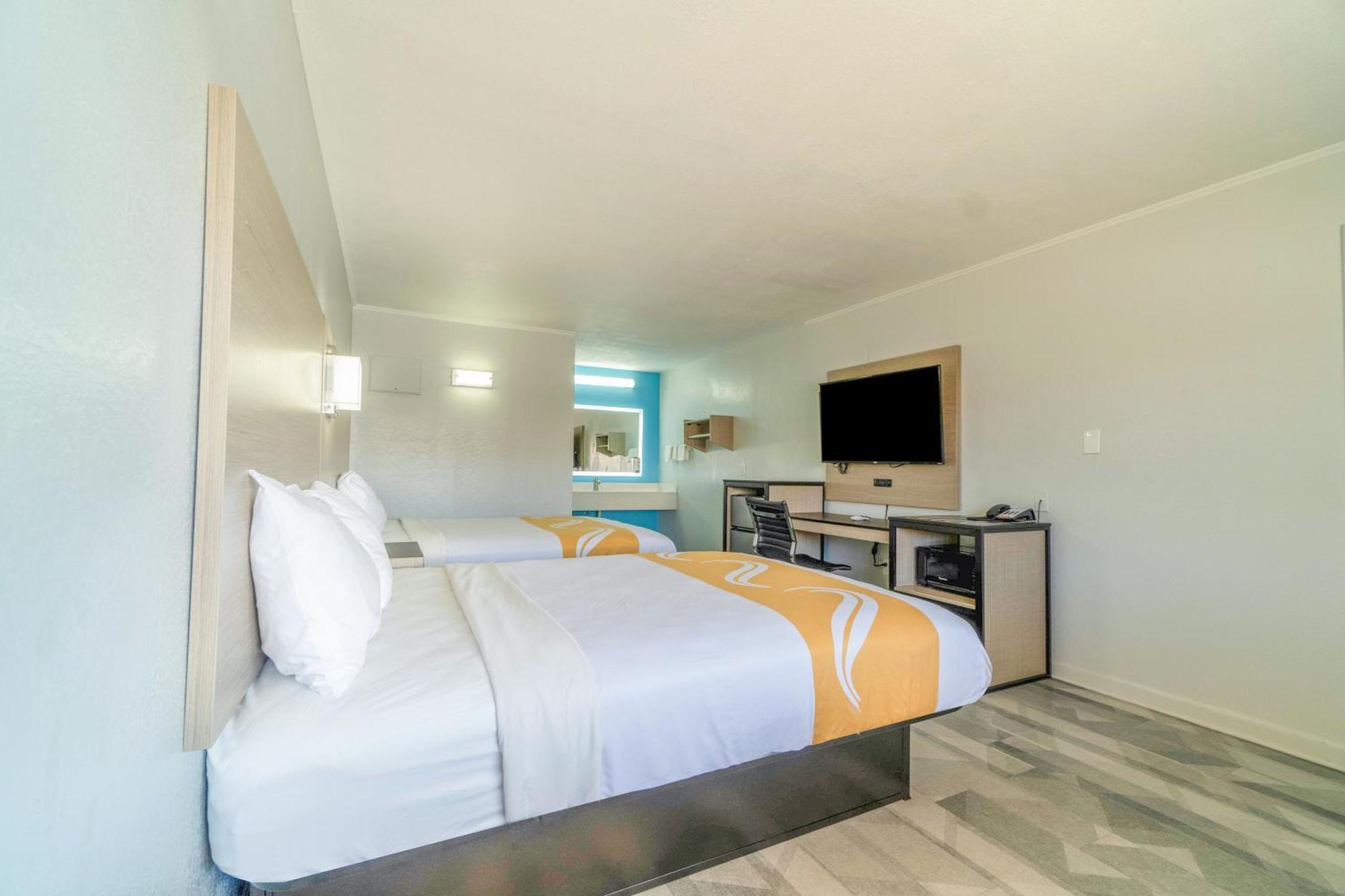 Pleasanton Executive Inn By Oyo Buitenkant foto