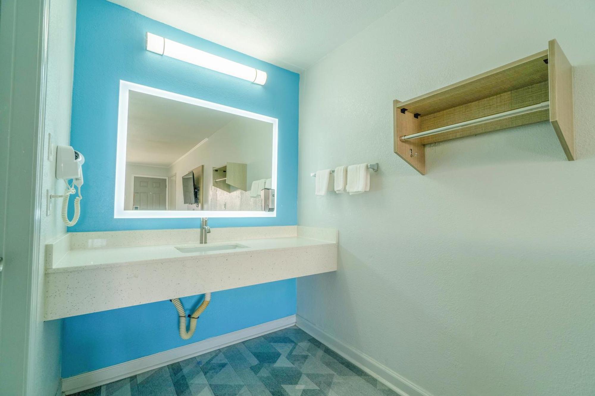 Pleasanton Executive Inn By Oyo Buitenkant foto